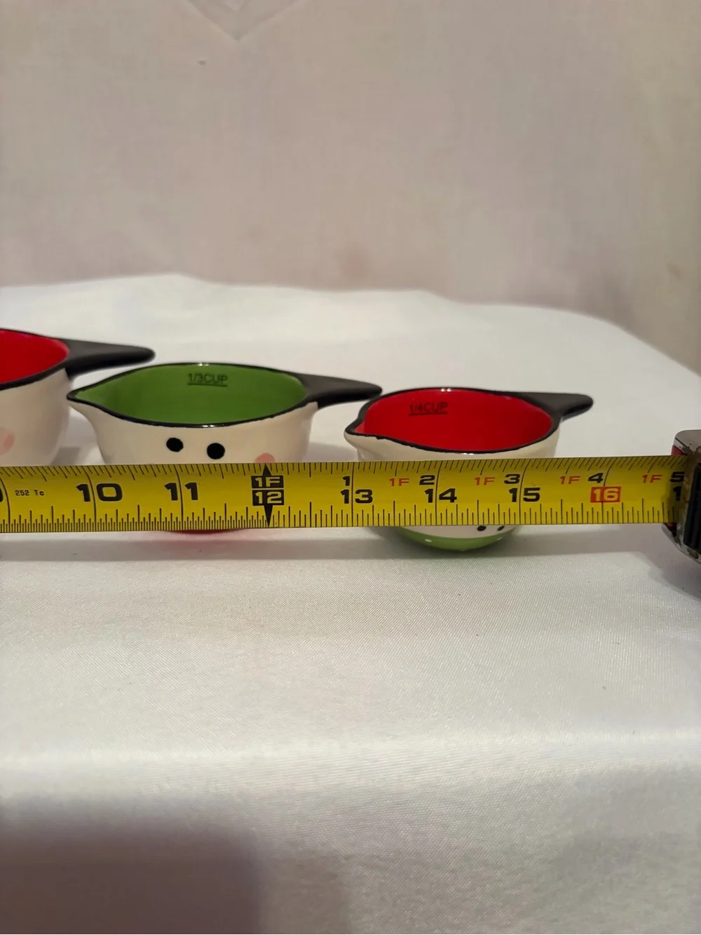 Set of 4 Snowman Measuring Cups - Festive Red & Green Interiors